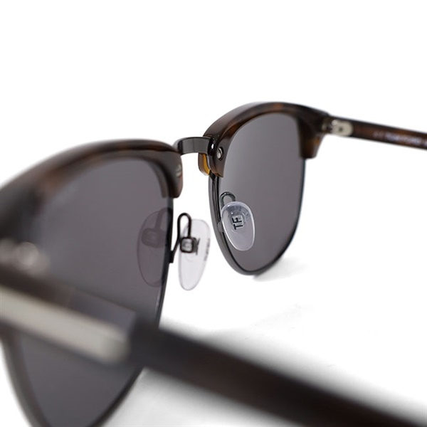TOM FORD トムフォード べっ甲 サングラス FT0248-5152A TOMFORD（トム