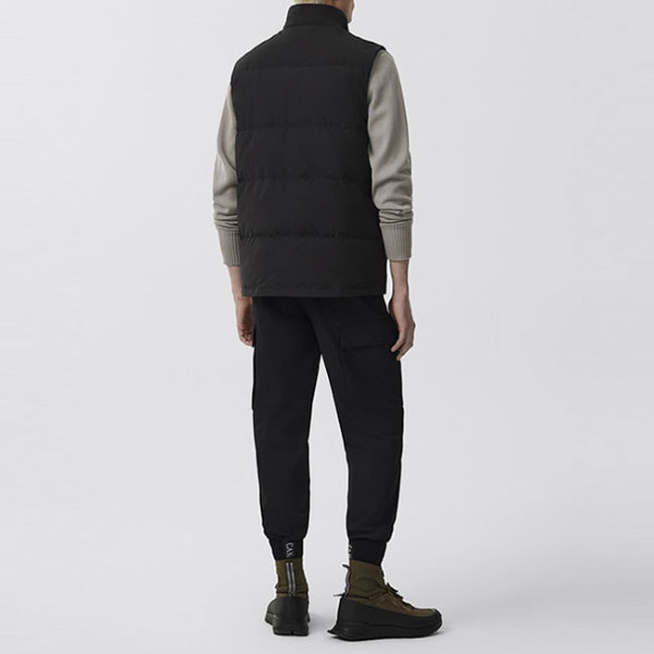 CANADA GOOSE BLACK LABEL カナダグース ブラックレーベル Freestyle Crew Vest スタンドカラー ダウンベスト  2054MB