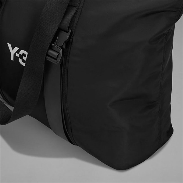 Y-3 ワイスリー★SHOPPER ショッパー ショルダーバッグ Y-3 SHOPPER Y-3│Y-3 ワイスリー
