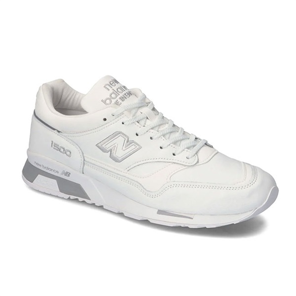 275CMですNEW BALANCE 1500 ホワイト M1500WHI