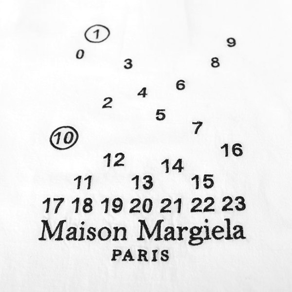 Maison Margiela メゾンマルジェラ カレンダーグラフィック ロゴTシャツ S50GC0684 S22816