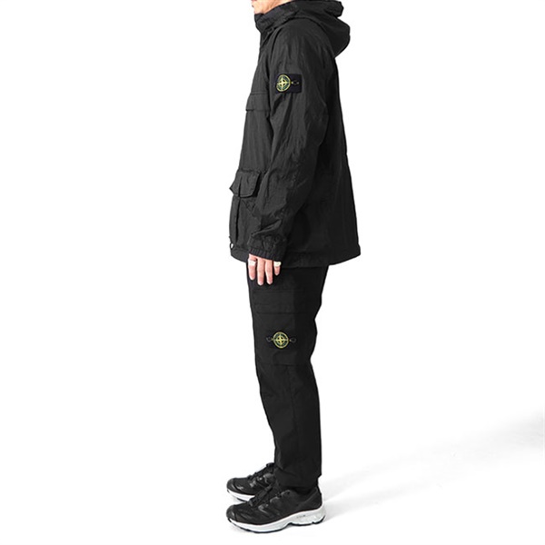 STONEISLANDSTONEISLANDナイロンジャケット