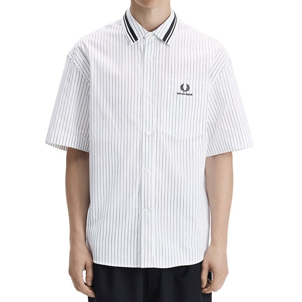 FRED PERRY x KRIS VAN ASSCHE �t���b�h�y���[ �N���X���@���A�b�V�� �s���X�g���C�v �V���c SM2111