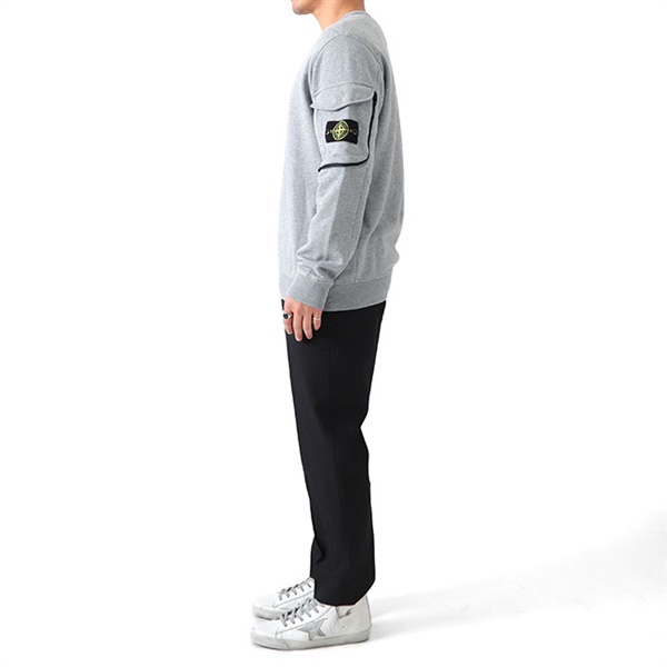 Stone Island ストーンアイランド ロゴパッチ クルーネック スウェット 761561151