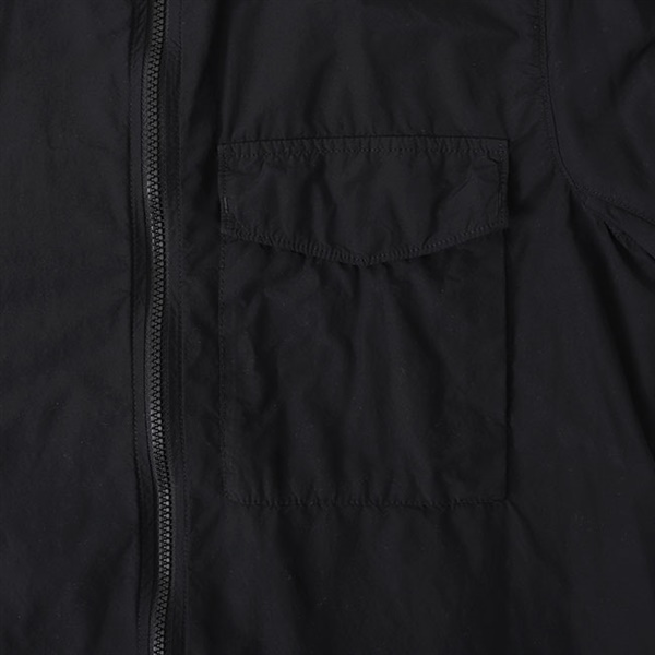 Stone Island ストーンアイランド ナスランライト フーデッドジャケット 761512402