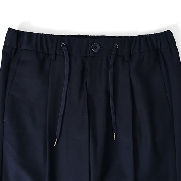 HERNO ヘルノ　スラックス　アイボリー HERNO ヘルノ スラックス アイボリー - メルカリ