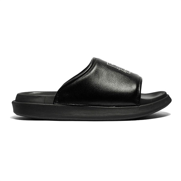 Y-3 ���C�X���[ SLIDE ���U�[�T���_�� KI4033