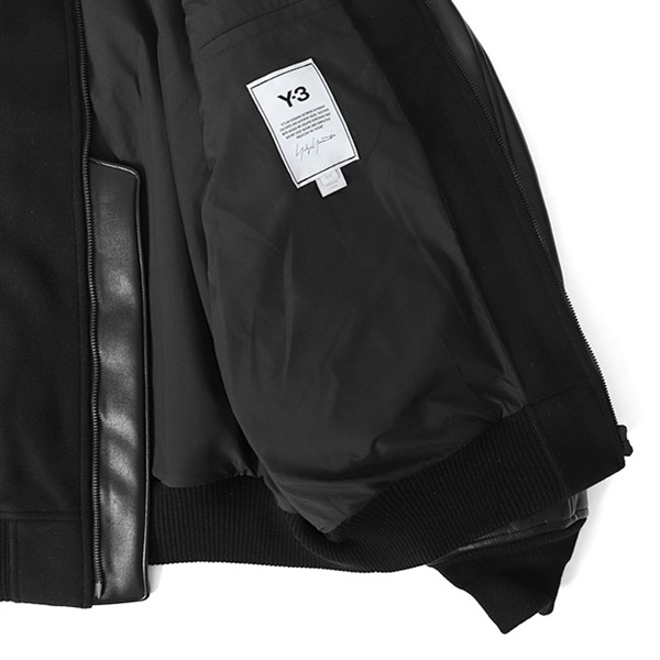 色はブラック22AW 定価77000円　Y-3 PRILALOFT 中綿ジャケット