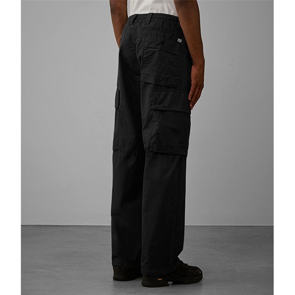 C.P. Company シーピーカンパニー ボクシー カーゴパンツ 19CMPA066A