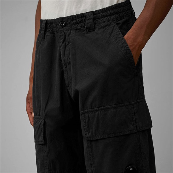 C.P. Company シーピーカンパニー ボクシー カーゴパンツ 19CMPA066A