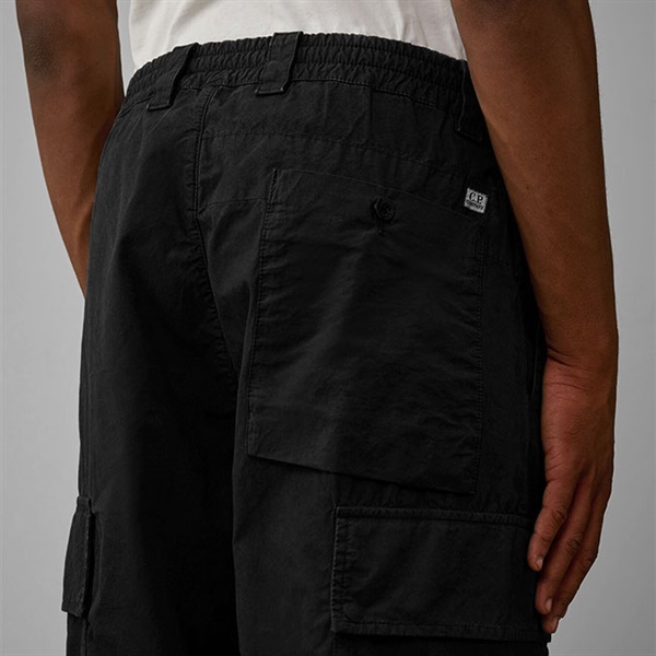 C.P. Company シーピーカンパニー ボクシー カーゴパンツ 19CMPA066A