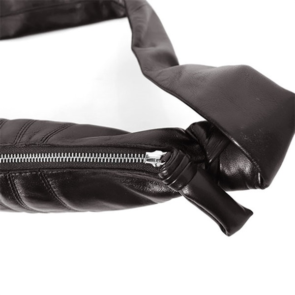 LEMAIRE ルメール MEDIUM CROISSANT BAG ナッパレザー LEMAIRE ルメール MEDIUM CROISSANT BAG ナッパレザー