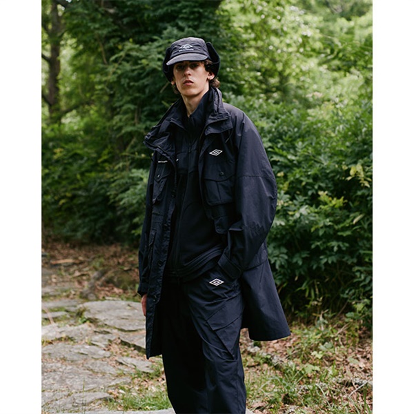 White Mountaineering × UMBRO ホワイトマウンテニアリング